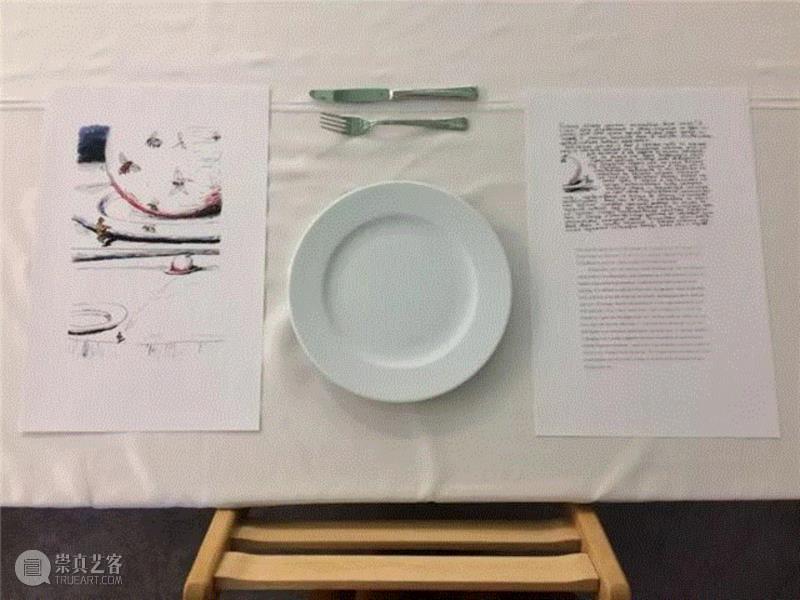 作品《如何一边聆听莫扎特音乐一边设法拿到苹果的20种方式》2015年曾在上海当代艺术博物馆（PSA）