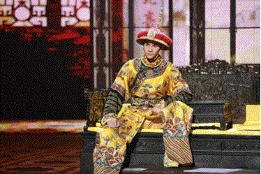 王凯演的乾隆皇帝梦中与王羲之、黄公望论争各种釉彩大瓶烧制,如何解读《国家宝藏》,电视节目,民族,节目,传统文化,文物,国家宝藏,博物馆,张星云