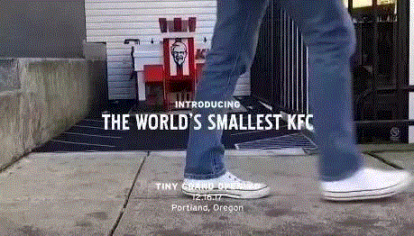 【搞事情】世界上最小的KFC，一份炸鸡还没有手指大,炸鸡,手指,KFC,肯德基,套餐,门店,餐厅,土豆泥,视频,烹饪