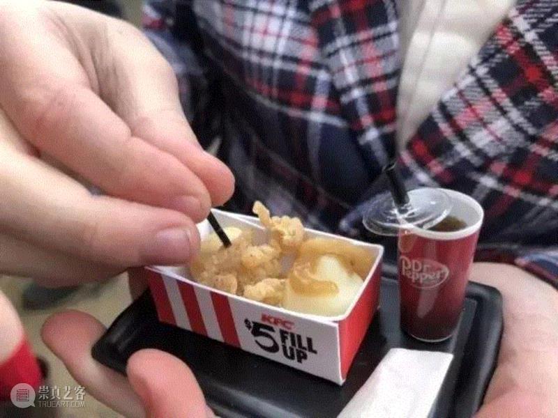 【搞事情】世界上最小的KFC，一份炸鸡还没有手指大,炸鸡,手指,KFC,肯德基,套餐,门店,餐厅,土豆泥,视频,烹饪