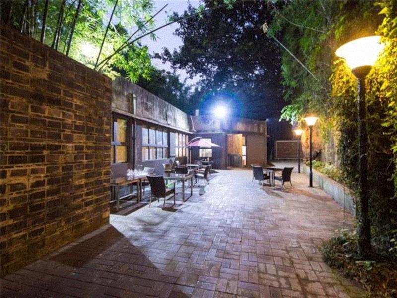 沙龙后院,年会场地推荐|华·艺术沙龙给你最特别的呈现,年会,艺术沙龙,推荐,美术馆,沙龙,华侨城,BOSS,企业,艺术书,何香凝美术馆