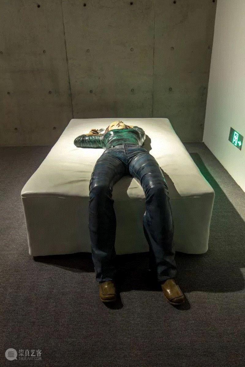 《滑落,嘀哒嘀哒》, ?向京:生命中的隐痛与欢愉,没有人替我们看到,龙美术馆,向京,雕塑