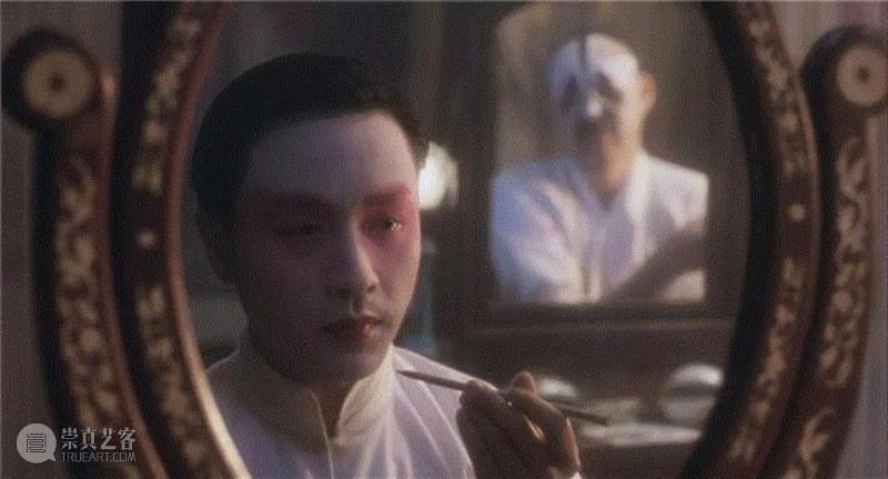 《霸王别姬》剧照,40岁走到人生巅峰后，被嘲笑了25年，现在他又杀回来了！,巅峰,陈凯歌,少年,电影,情节,霸王别姬,剧照,导演,片子,荆轲