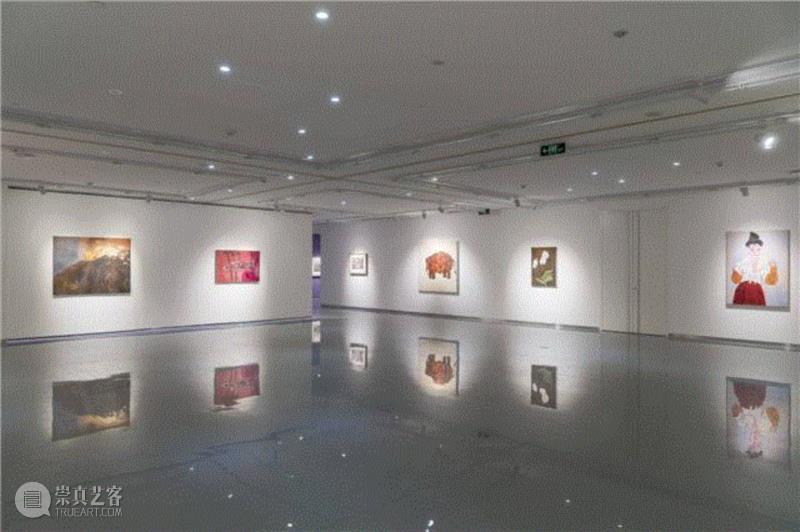 赵刚：若愚 - 金杜收藏展开幕回顾 | 看赵刚用幽默的方法创造独特的绘画“哲学”,赵刚,绘画,收藏展,若愚,幽默,金杜艺术中心,律师,李景汉,女士,张宇凌