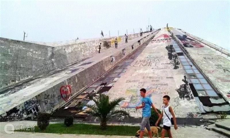 明明可以做一个艺术家，他却跑去当总理,总理,阿尔巴尼亚,埃迪,欧洲,市长,地拉那,画画,政治,首都,人口