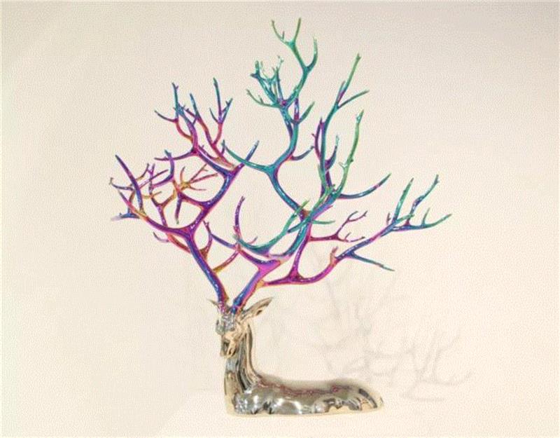 《再生-鹿》 不锈钢镀色 &nbsp; 110x90x110cm &nbsp; 2016,【因赛艺术】高孝午：“再生”，回到自然的幻化,高孝午,再生,不锈钢,玻璃钢,图式,梦想,蜻蜓,符号,厦门,鲤鱼