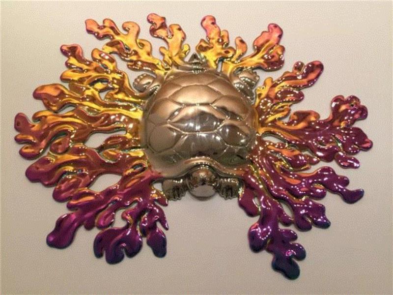 《再生-乌龟》 不锈钢镀色 &nbsp;83x72x10cm &nbsp;2015,【因赛艺术】高孝午：“再生”，回到自然的幻化,高孝午,再生,不锈钢,玻璃钢,图式,梦想,蜻蜓,符号,厦门,鲤鱼