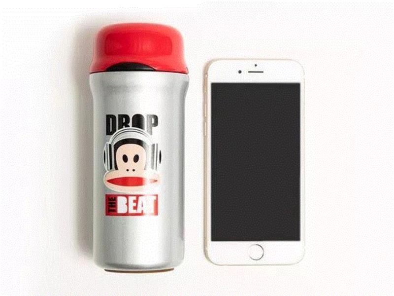 230ml的容量，差不多一个iPhone6手机的大小。,好看的保温杯，给年轻人用,保温杯,大嘴,鸡蛋,不锈钢,硅胶,留言,Paul,Frank,烧杯,大嘴猴