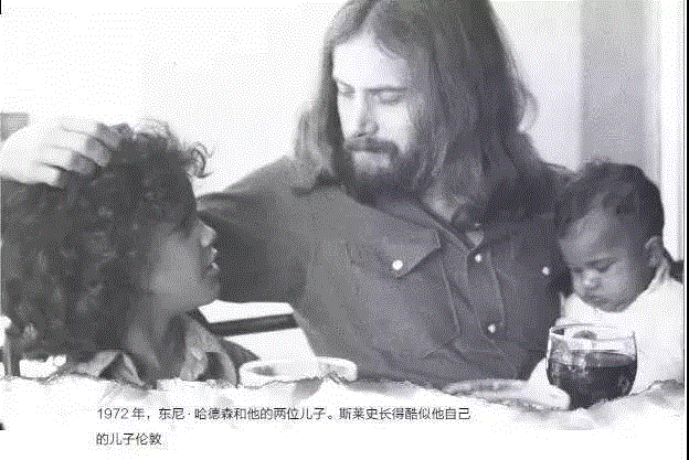 摇滚巨星的摇滚童年丨单读,摇滚,单读,父亲,妈妈,母亲,洛杉矶,乐队,爷爷,鲍伊,弟弟