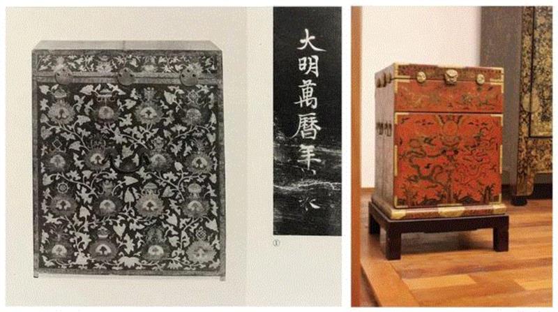 左：王世襄《明式家具研究》图版卷戊19 &nbsp; &nbsp;&nbsp;,【嘉德秋拍】清隽明朗 · 拟古烁今 | 工艺品部两大家具专场,家具,嘉德秋拍,清隽,明朗,工艺品,紫檀,纹饰,浮雕,黄花梨,衣箱