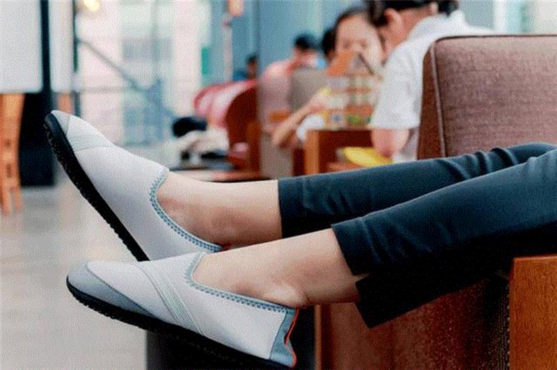 穿一双暖暖、柔软的鞋，寒天冻地，不输风度,暖暖,寒天,风度,一双,出门,鞋子,高跟鞋,时尚,平底鞋,经典