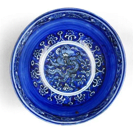 北京匡时秋拍|天物藏珍——明代嘉靖万历宫廷瓷器专场撷英,嘉靖,万历,明代,北京匡时秋拍,宫廷瓷器,青花,瓷器,装饰,纹饰,龙纹