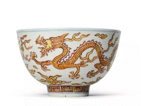 北京匡时秋拍|天物藏珍——明代嘉靖万历宫廷瓷器专场撷英,嘉靖,万历,明代,北京匡时秋拍,宫廷瓷器,青花,瓷器,装饰,纹饰,龙纹