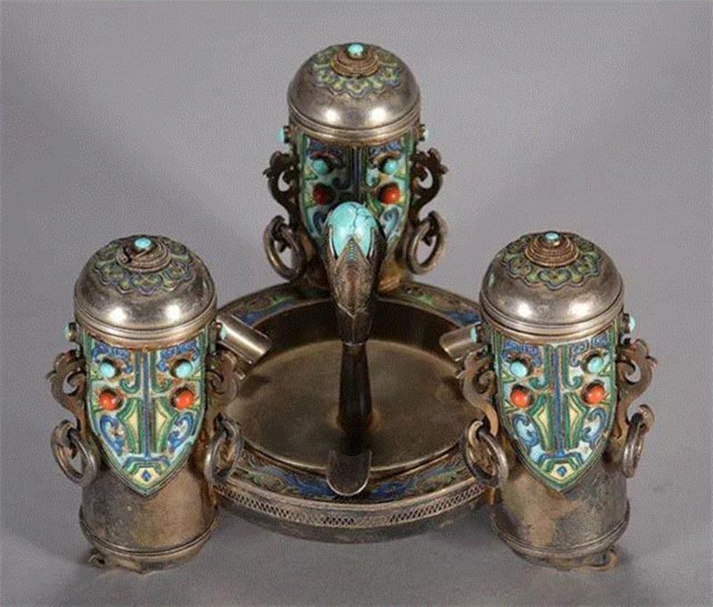 清 银烧蓝嵌宝石烟灰缸,北京中拍国际2017秋拍精品赏析——中国银器专题,中拍国际,秋拍精品,银器,烧蓝,龙纹,工艺,款识,茶叶罐,凉亭,silver