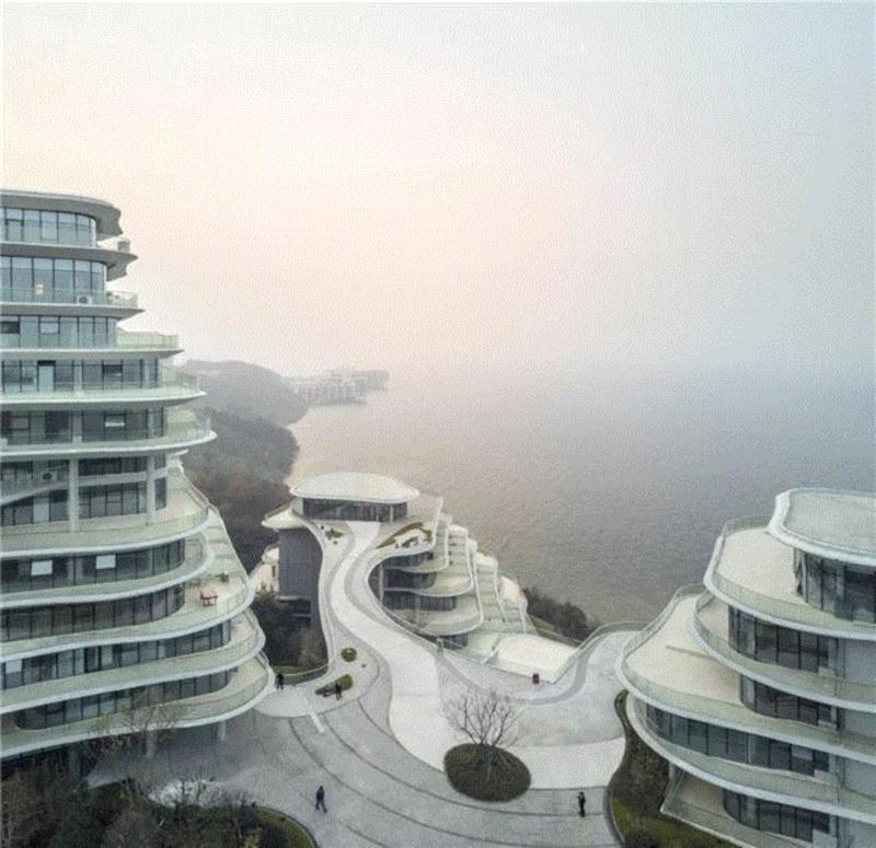 MAD 新作：黄山太平湖公寓，凌驾于自然之中的“建筑山峦”,建筑,公寓,黄山,MAD,新作,山峦,Ghinitoiu,Laurian,马岩松,太平