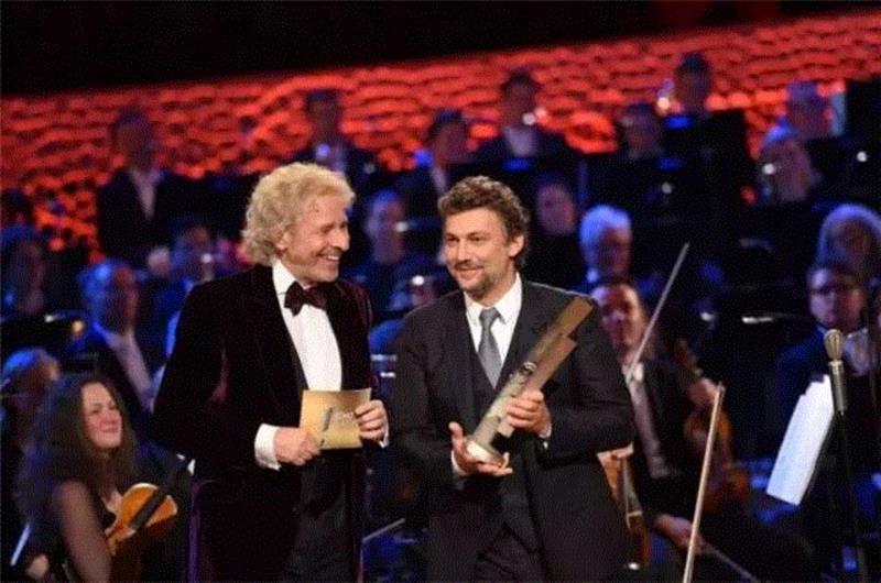 微信节目单丨最炙手可热“歌剧男神”乔纳斯·考夫曼广州首秀！,歌剧,节目单,男神,乔纳斯·考夫曼,广州,考夫曼,男高音,音乐,广州大剧院,音乐会