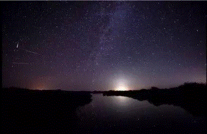 ▲&nbsp;阿拉善月亮湖的星空，想起一句诗“最后不知天在水，满船清梦压星河”。,如果要跟一个城市谈恋爱，你会选哪个？,恋爱,成都,地铁,沙漠,建筑,职业,关键词,阿拉善,记忆,天津