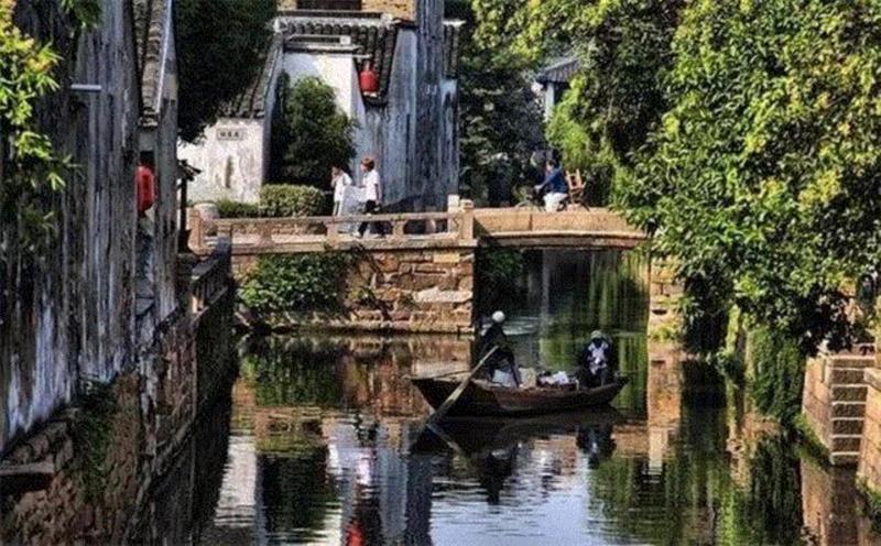 ▲平江路,如果要跟一个城市谈恋爱，你会选哪个？,恋爱,成都,地铁,沙漠,建筑,职业,关键词,阿拉善,记忆,天津