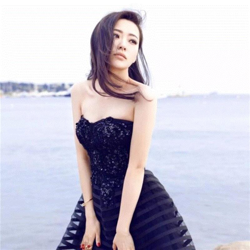 张靓颖：幸福是做爱做的事，用飞蛾扑火的方式,张靓颖,飞蛾,扑火,冯珂,音乐,女孩,MTV,唱歌,爱情,艺人