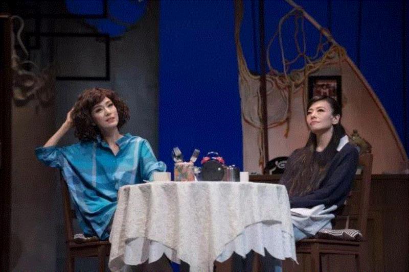 《晚安，妈妈》：影子的背后就是阳光,妈妈,影子,自杀,焦媛,戏剧,导演,杰西,米雪,剧本,对抗