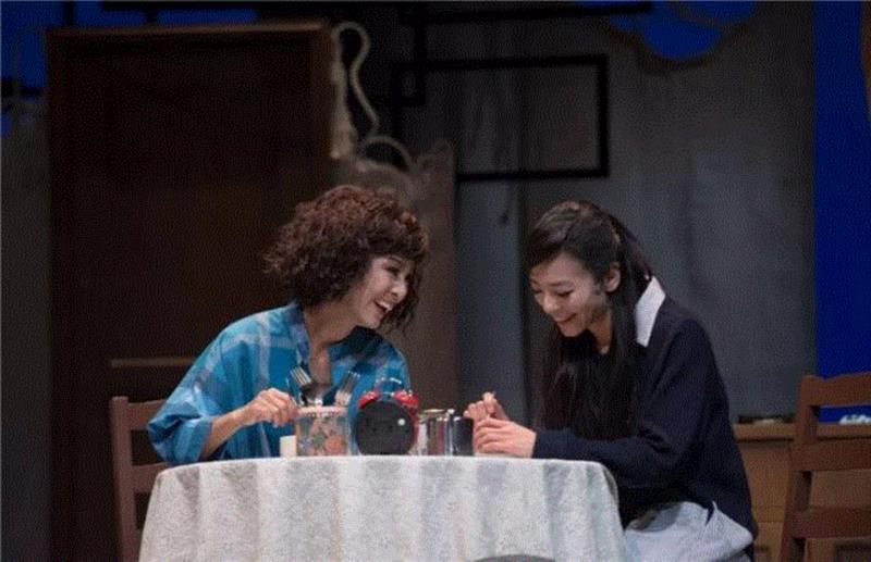 《晚安，妈妈》：影子的背后就是阳光,妈妈,影子,自杀,焦媛,戏剧,导演,杰西,米雪,剧本,对抗