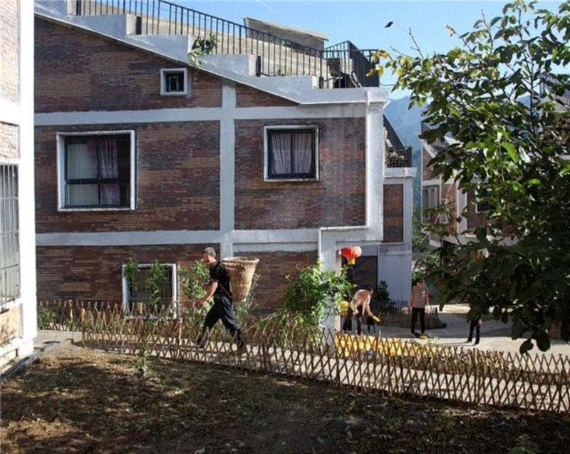图片来自 Rural Urban Framework,汶川大地震灾后重建,金台村的“新生” / 香港大学城村架构,金台,架构,香港大学,汶川大地震,灾后重建,新生,Framework,建筑,乡村,屋顶