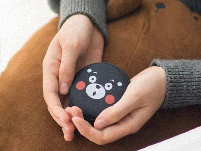 天越来越冷了，怎么让自己时刻保持温暖？,是个暖手宝，也是个充电宝，冬天少不了,充电,发热,Martube,留言,熊本熊,特惠,外形,厂家,指导价,指示灯