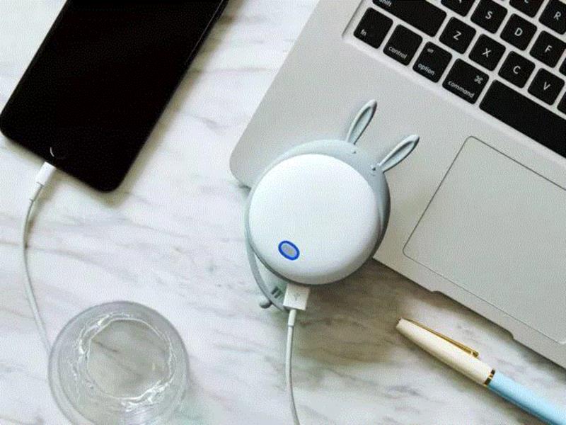 它还是个应急充电宝。,是个暖手宝，也是个充电宝，冬天少不了,充电,发热,Martube,留言,熊本熊,特惠,外形,厂家,指导价,指示灯