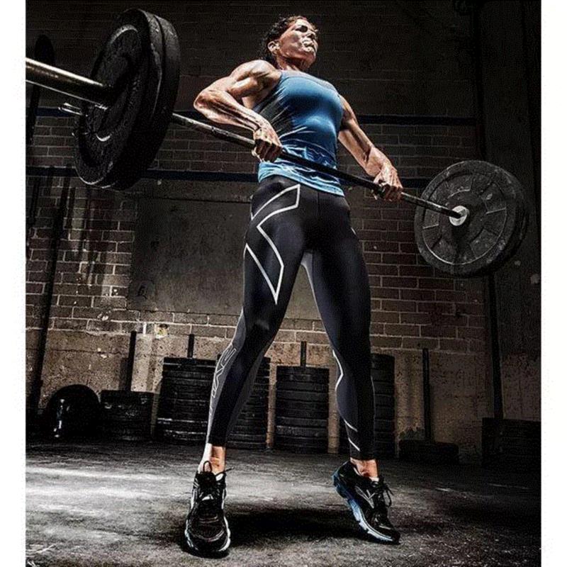 穿上后，可以有效保护关节、减少肌肉拉伤、提升运动表现。,没穿过这条压缩裤，不知道自己能跑这么远！,肌肉,面料,跑步,尺码,PWX,LOGO,血液,循环,乳酸,品牌