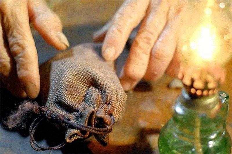 又一部零差评纪录片,豆瓣9.0,道尽五味人生,惹哭了亿万中国人,纪录片,豆瓣,百合,本草,肉桂,老伴,荷叶,海带,爱情,青梅