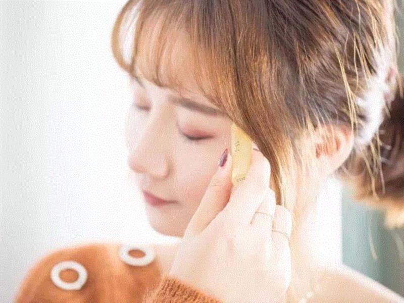 已经爱上uka指缘油的小编Gromy本人,手指这么粗糙，脸保养得再好有什么用？,手指,保养,倒刺,涂抹,uka,指缘油,指甲,皮肤,护理,指缘