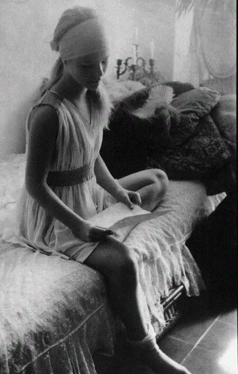 油画一样完美的少女人体摄影集：大卫·汉密尔顿《一个少女的梦》,少女,摄影集,油画,人体,大卫·汉密尔顿,摄影,人体摄影,大卫,英国,徐淳刚