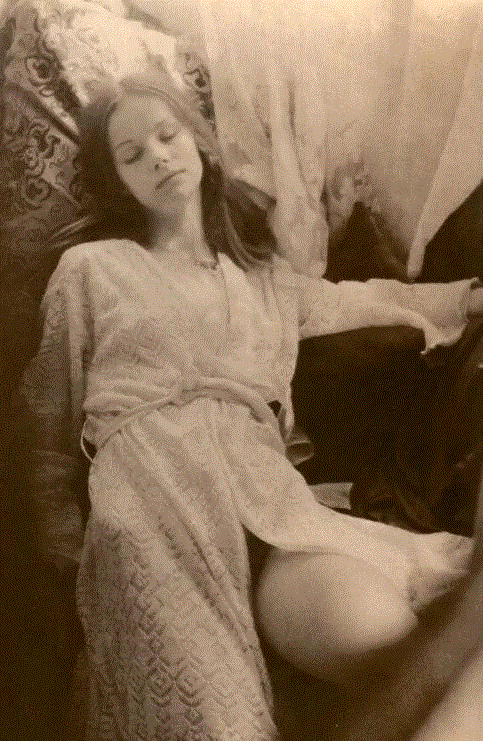 油画一样完美的少女人体摄影集：大卫·汉密尔顿《一个少女的梦》,少女,摄影集,油画,人体,大卫·汉密尔顿,摄影,人体摄影,大卫,英国,徐淳刚