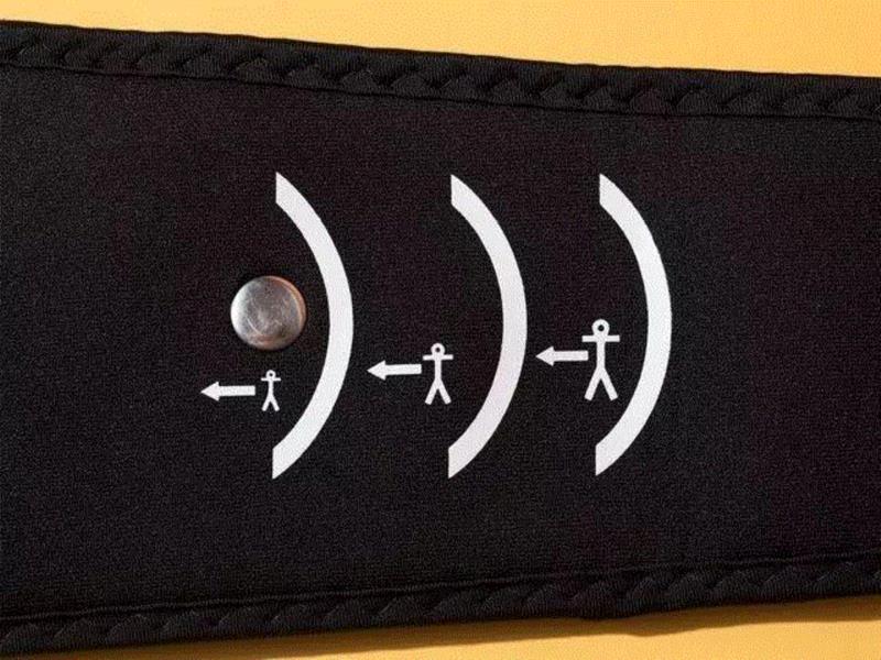 左右两侧凝胶垫的位置，可以根据自己的胖瘦程度来调整。,躺了半个月，竟然躺出了性感腹肌,腹肌,肌肉,腹部,腰带,蓝彤,腹带,马甲,电流,强度,锻炼