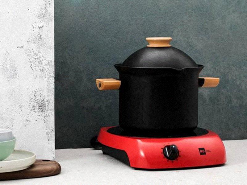 砂锅也能用。,一个德国小电炉，热得快，什么锅都能用,电炉,加热,火力,玻璃,Miji,温度,加热器,Tips,汤锅,旋钮