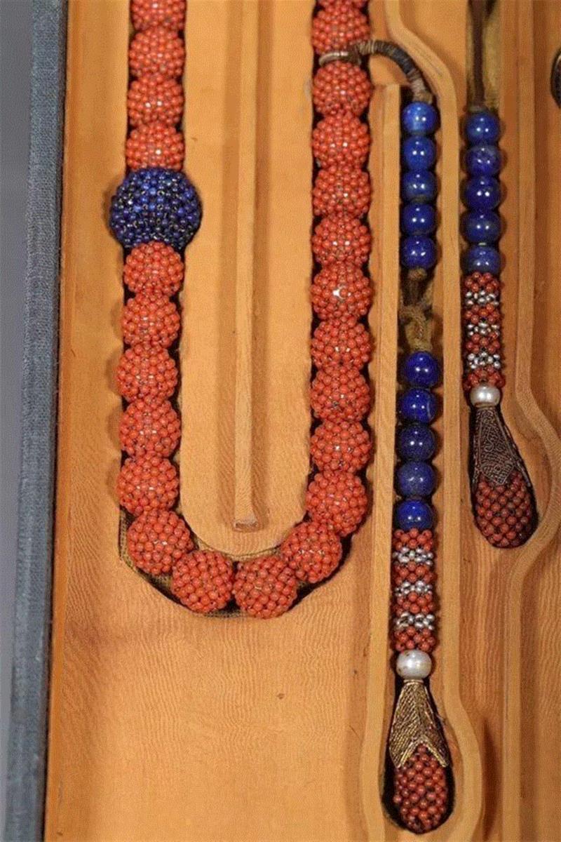 细节图,北京中拍国际2017秋拍精品赏析——清 珊瑚辑米珠包东珠朝珠,朝珠,中拍国际,秋拍精品,包东珠,东珠,清代,东珠朝珠,材质,工艺,皇帝