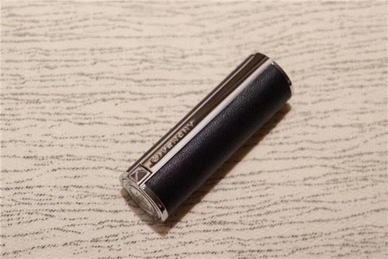 什么样的口红，价值10000元？,口红,钱包,彩妆,黑色,实验室,唇膏,洛丽塔,免费,注册,少女