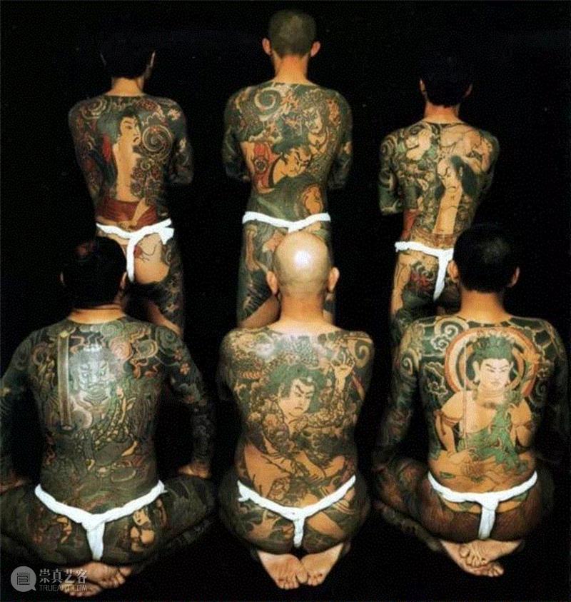 △日本黑帮的纹身风格,@RT U | 要我说，真的找不到比浮世绘更适合纹身的艺术了,纹身,浮世绘,@RT,日本,国芳,江户,叶锦添,美术馆,江户时代,水浒传