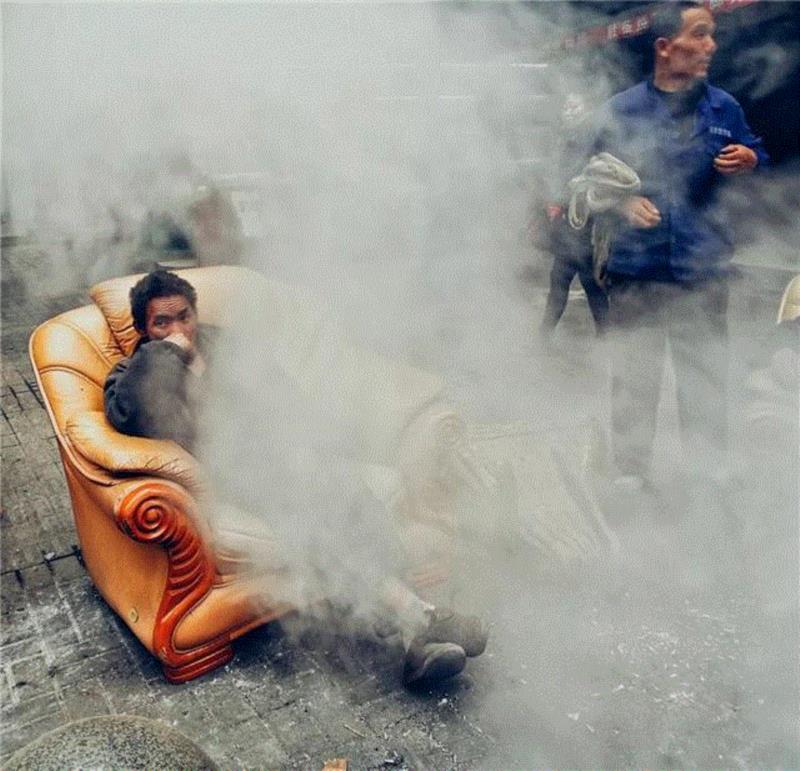 ▲&nbsp;“@所有人”&nbsp;参赛作品：城市流浪者&nbsp; 参赛者：洋马儿,最好的相机是你手中的那台,相机,摄影,影像,徕卡,摄影师,华为,照片,马格南图片社,刘香成,Webb