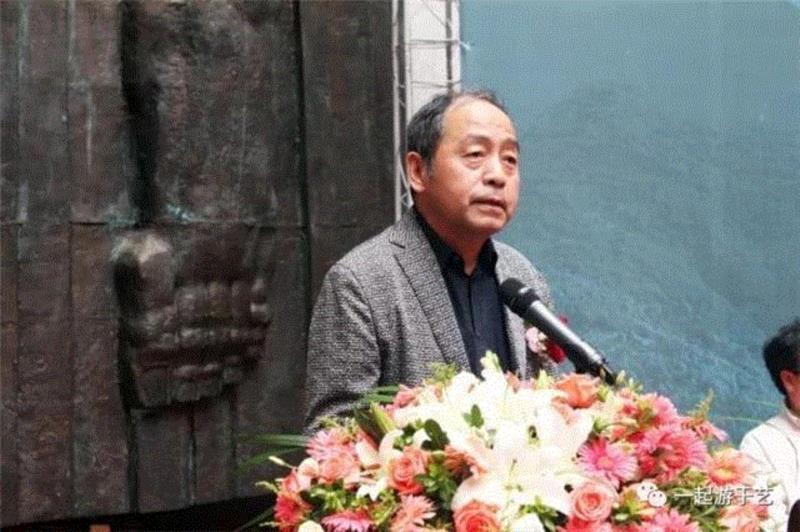 浙江省书法家协会主席鲍贤伦致辞,不忘初心 继续前进 “不负初心——戴家妙书法篆刻作品展”开幕,书法篆刻,前进,浙江省,温州,书法家协会,书法,篆刻,中国美术学院,鲍贤伦,书记