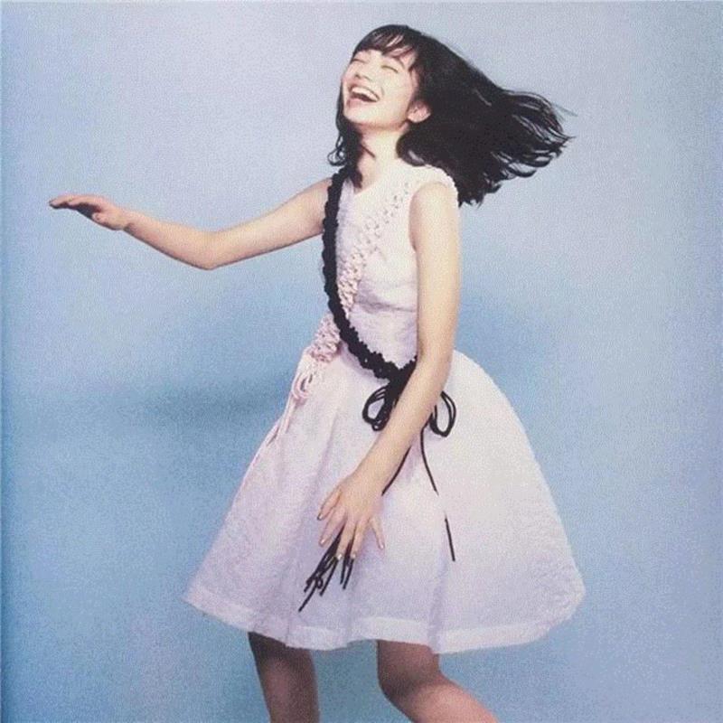 还在做模特时的小松菜奈,日本少女写真第一人,少女,日本,写真,横浪修,摄影师,纯真,照片,留言,视频,女星