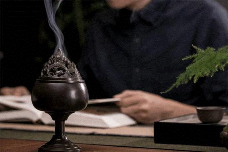 这才是最风雅的宝物，皇帝御用，故宫慕名收藏，见了都想要｜?造物中国,皇帝,造物,宝物,故宫,慕名,收藏,宣德炉,顾建刚,工艺,香炉