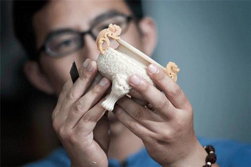 这才是最风雅的宝物，皇帝御用，故宫慕名收藏，见了都想要｜?造物中国,皇帝,造物,宝物,故宫,慕名,收藏,宣德炉,顾建刚,工艺,香炉