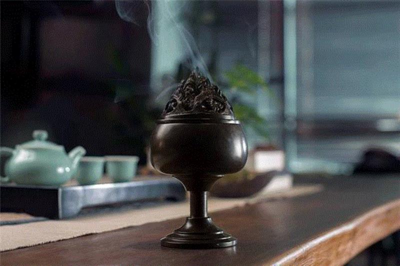 这才是最风雅的宝物，皇帝御用，故宫慕名收藏，见了都想要｜?造物中国,皇帝,造物,宝物,故宫,慕名,收藏,宣德炉,顾建刚,工艺,香炉