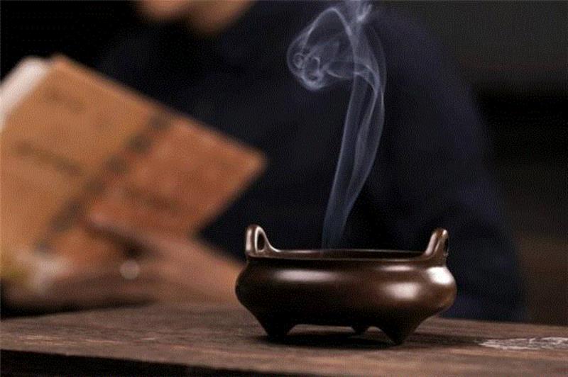 这才是最风雅的宝物，皇帝御用，故宫慕名收藏，见了都想要｜?造物中国,皇帝,造物,宝物,故宫,慕名,收藏,宣德炉,顾建刚,工艺,香炉