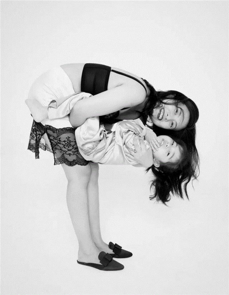 36的宋丹青是一位妈妈，,我们问了22个姑娘是否穿内衣，结果……,内衣,女生,男生,男朋友,中国女性,妈妈,留言,视频,黑色,衣柜