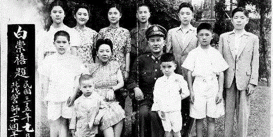 白先勇回忆母亲：从官宦之家的千金小姐到白崇禧也敬畏的女人,母亲,白崇禧,小姐,白先勇,回忆,官宦,千金,女人,父亲,两人