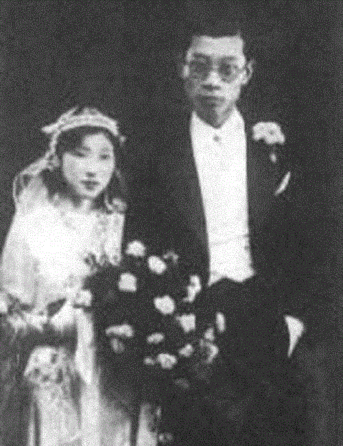 ▲ 1932年，傅雷与朱梅馥在上海举行婚礼。,夫如山，妻似水，真正的爱情是互相成就,爱情,夫如山,傅雷,朱梅馥,傅聪,成家,丈夫,傅敏,杨绛,合影