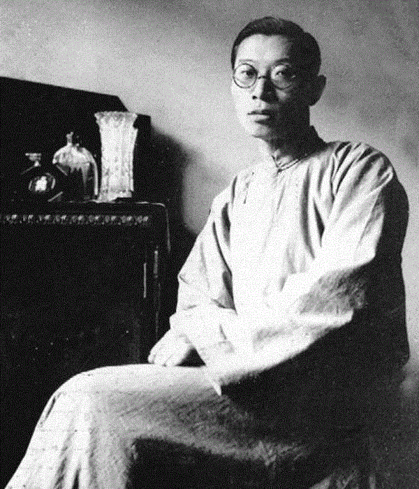 ▲ 1934年2月，傅雷在上海吕班路201弄53号宅邸卧房。,夫如山，妻似水，真正的爱情是互相成就,爱情,夫如山,傅雷,朱梅馥,傅聪,成家,丈夫,傅敏,杨绛,合影