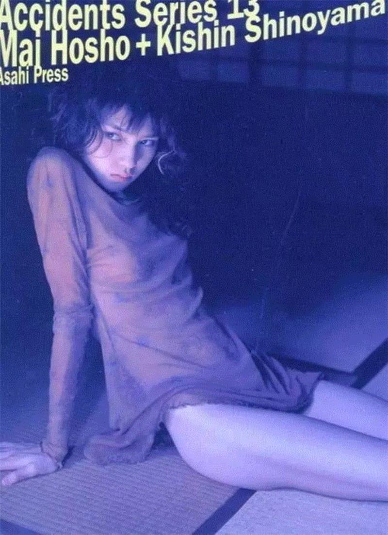 宝生舞，1996,@RT U | 摄影有多简单，就有多复杂,摄影,@RT,筱山纪信,写真,少女,人体,Santa,中性,徐淳刚,筱山